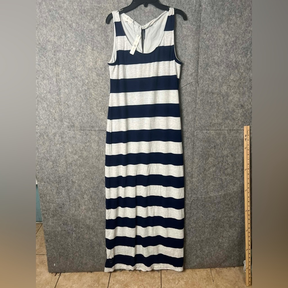 Thyme & Honey Woman Large Striped Sleeveless Maxi Dress‎ New